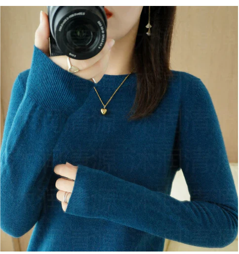 Women's Soft Knit Pullover Sweater